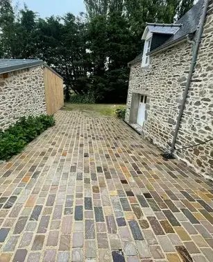 entreprise de démolition à Saint-Coulomb - image 2