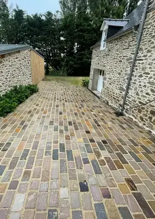 terrassier à Cancale - image 3