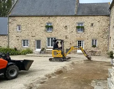 terrassier Dol-de-Bretagne-1