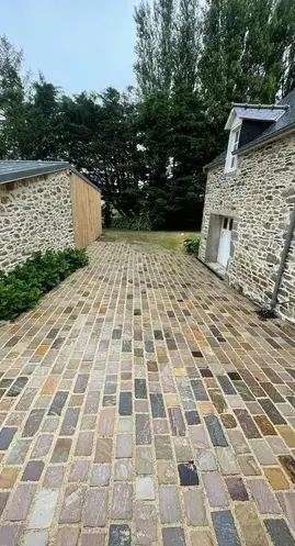 terrassier à Hirel - image 4