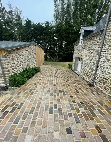 terrassier Saint-Coulomb-5